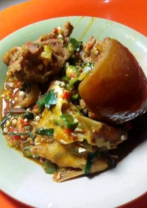 A picture of Okro soup.