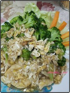 Foto resep Brokoli Siram Tahu Telur