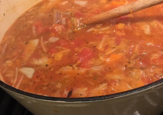 Step-by-Step Guide to Make Quick Minestrone Soup. Veggie