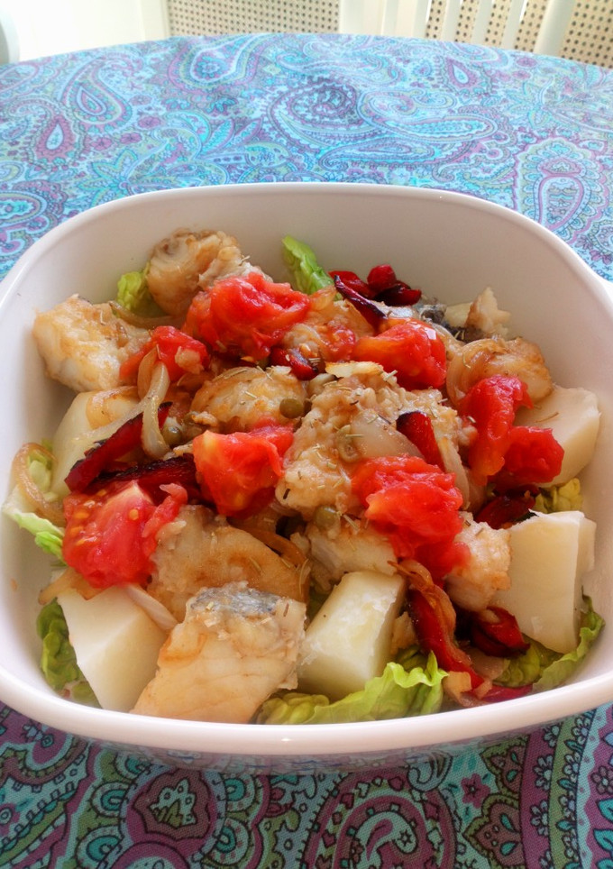 Una foto de Ensalada Templada de Merluza frita