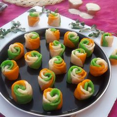 A picture of Tri Colour Rose.