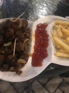 A picture of Chips and fresh gizzard.