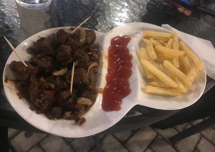 Chips and fresh gizzard