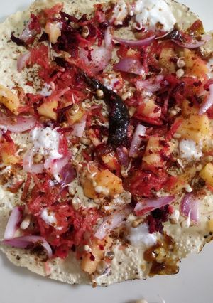 पापड़ चाट(papad chaat recipe in hindi) रेसिपी मुख्य फोटो