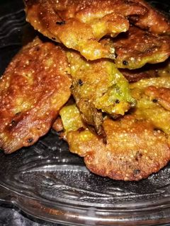কুমড়ো ফুলের বড়া (kumro fuler bora recipe in Bengali) রেসিপির প্রধান ছবি