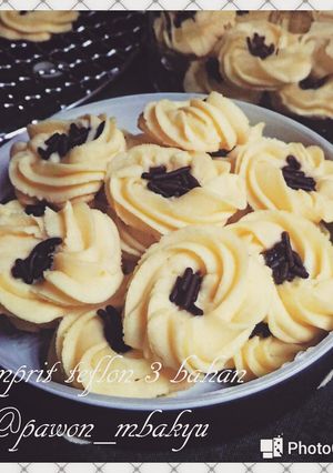 Foto resep Semprit Teflon 3 bahan #BikinRamadanBerkesan