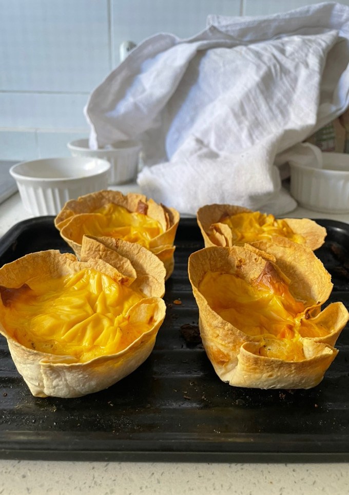 Una foto de Mini quiches de salmón con masa de Tortillitas