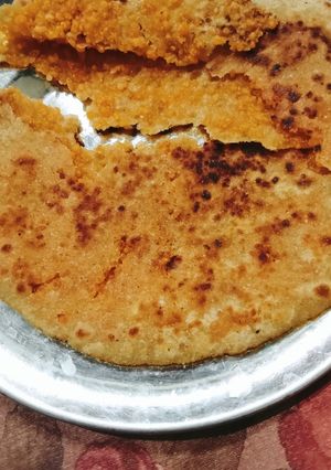 बूंदी लड्डू का पराठा (Boondi Laddu ka paratha recipe in hindi) रेसिपी मुख्य फोटो