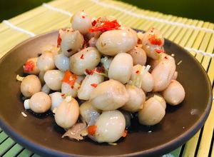 Hình của món Đậu phộng (lạc) khô rim sả ớt.