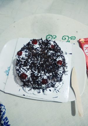 A picture of Eggless Black forest cake.