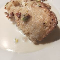 A picture of Rasmalai cake.