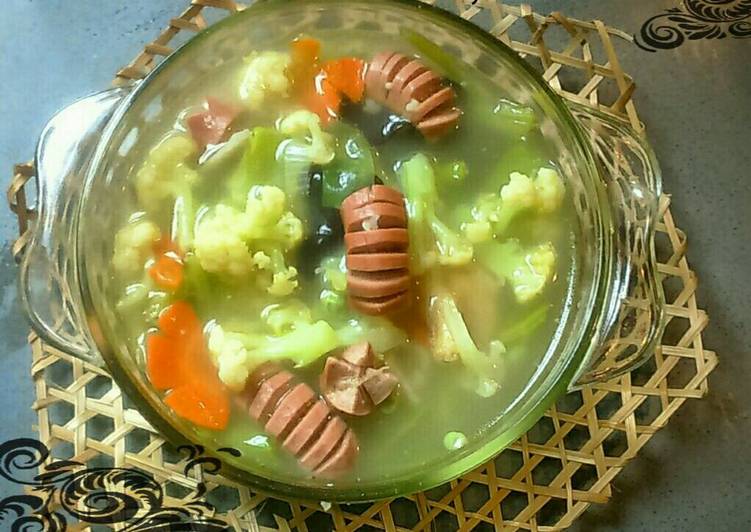 Resep Sup Cepat dengan Sosis dan Aneka Sayuran oleh Ana 
