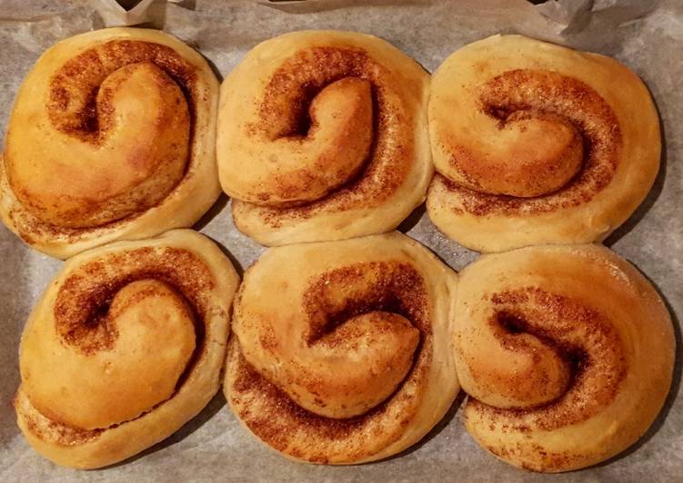 Cinnamon roll leggere e soffici