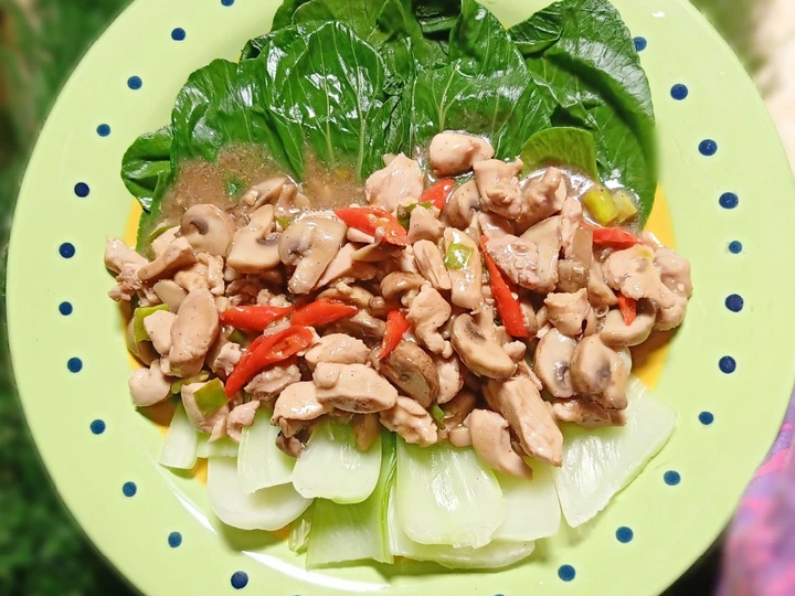 Easy Steps to Make Recipes Pakcoy Siram Ayam Jamur the Delicious Really Delicious.