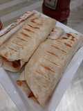 Sandwich Tortila isi ayam kentucy