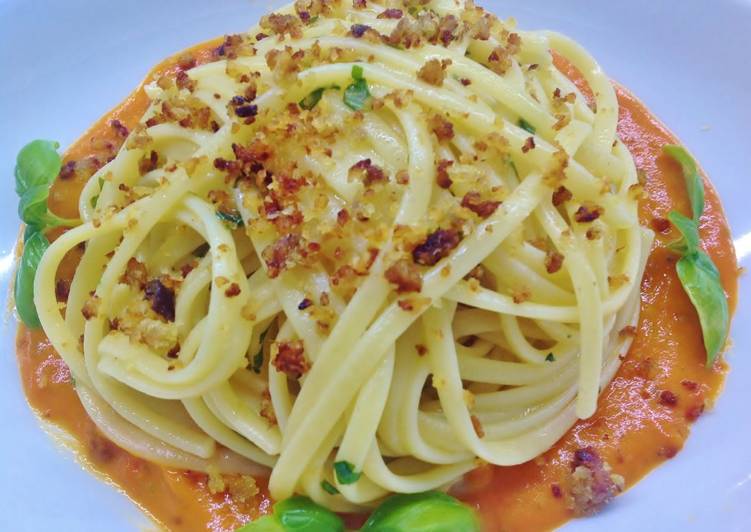Steps to Prepare Veloce Bavette aglio, olio e peperoncino rivisitato