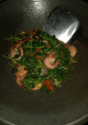 Foto resep Tumis bayam pedas 🍴