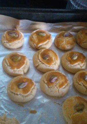 A picture of Naan khatai.