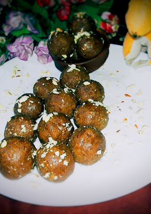 A picture of Protein balls.