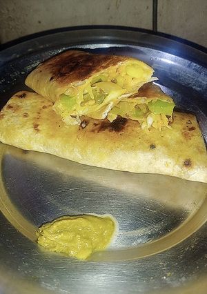 फ्रैंकी (frankie recipe in Hindi) रेसिपी मुख्य फोटो