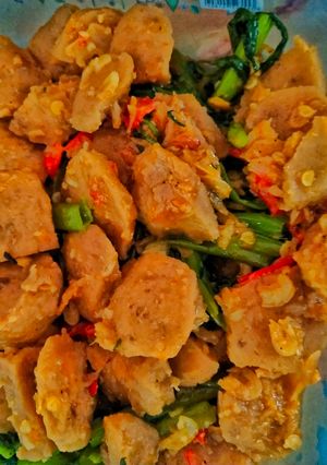 Foto resep Tumis Bakso Sawi Simple