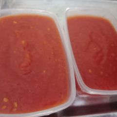 A picture of Tomato 🍅 puree.