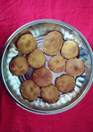 બાજરી ના વડા રેસીપી મુખ્ય ફોટો