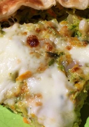 Una foto de Tarta de zucchini y otros 🥧💪🏼😊