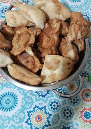 Una foto de Pastelitos de queso casero con dulce de membrillo y batata
