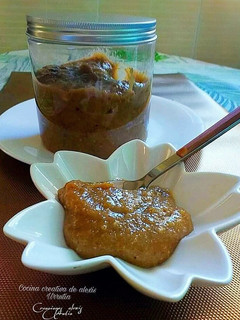 Una foto de Crema de castañas asadas y glaseadas con frutos secos