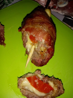 Una foto de Brochetas de carne picada