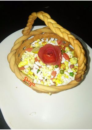 A picture of Surprise Basket.