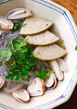 Hình của món Bánh canh nấm rơm.