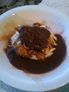 Una foto de Spaguetti con medallón de lomito en salsa de vino y café