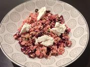 Une photo de salade graines de courge