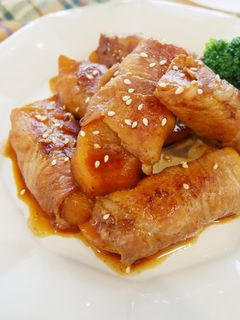 超簡單「蘋果豬肉卷」清香好吃！！ 的食譜成品照片