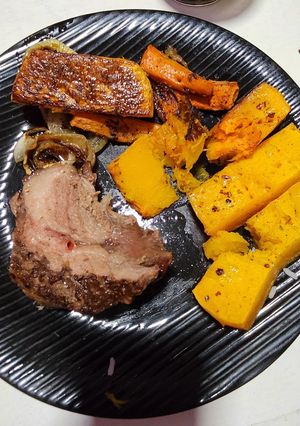 Una foto de Tapa de Nalga al horno con verduras
