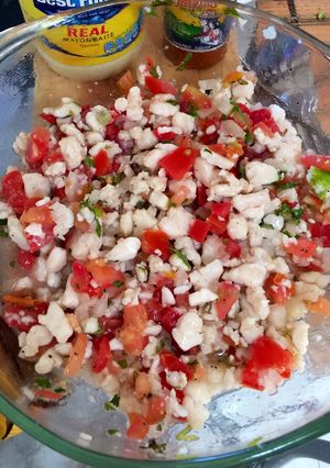 Una foto de Ceviche de pescado cocido