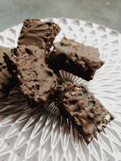 Φωτογραφία της συνταγής Brownies vegan με χουρμάδες και φουντούκια χωρίς ζάχαρη