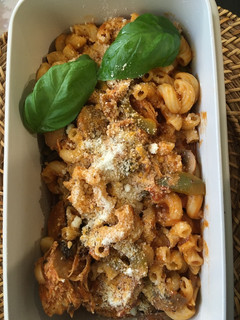 Una foto de Coditos con Pollo (pasta corta)