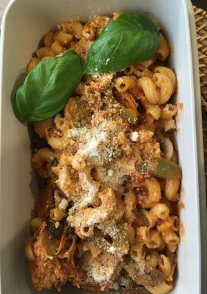 Una foto de Coditos con Pollo (pasta corta)