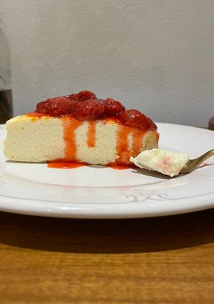 A picture of Cheesecake Without Crust, Sugar, or Flour.