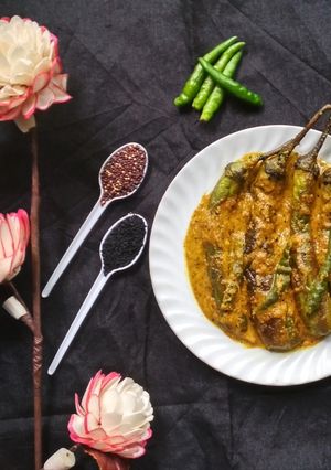 দই সর্ষে বেগুন রেসিপির প্রধান ছবি