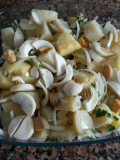 Una foto de Patatas aliñadas