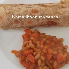 A picture of Simple chapati and bean stew.