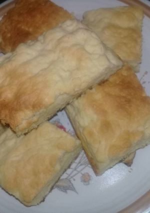 A picture of Plain cakes.