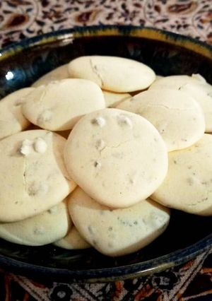 عکسی از دستور شیرینی پفکی گردویی