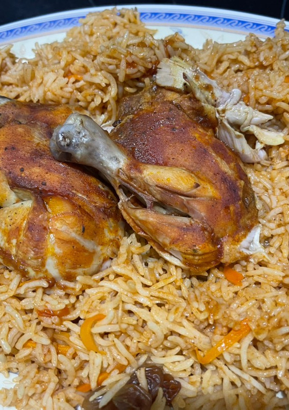 صورة لوصفة رز أحمر بخاري