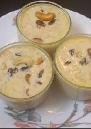 चावल की खीर (chawal ki kheer recipe in Hindi) रेसिपी मुख्य फोटो