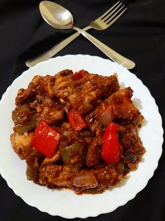 চিলি গার্লিক চিকেন (Chilli garlic chicken recipe in Bengali) রেসিপির প্রধান ছবি